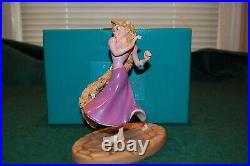 Wdcc Walt Disney Classics Collection Rapunzel Braided Beauty Nle 282/750