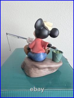 Wdcc Walt Disney Classics The Simple Things Somethin' Fishy Mickey Mouse